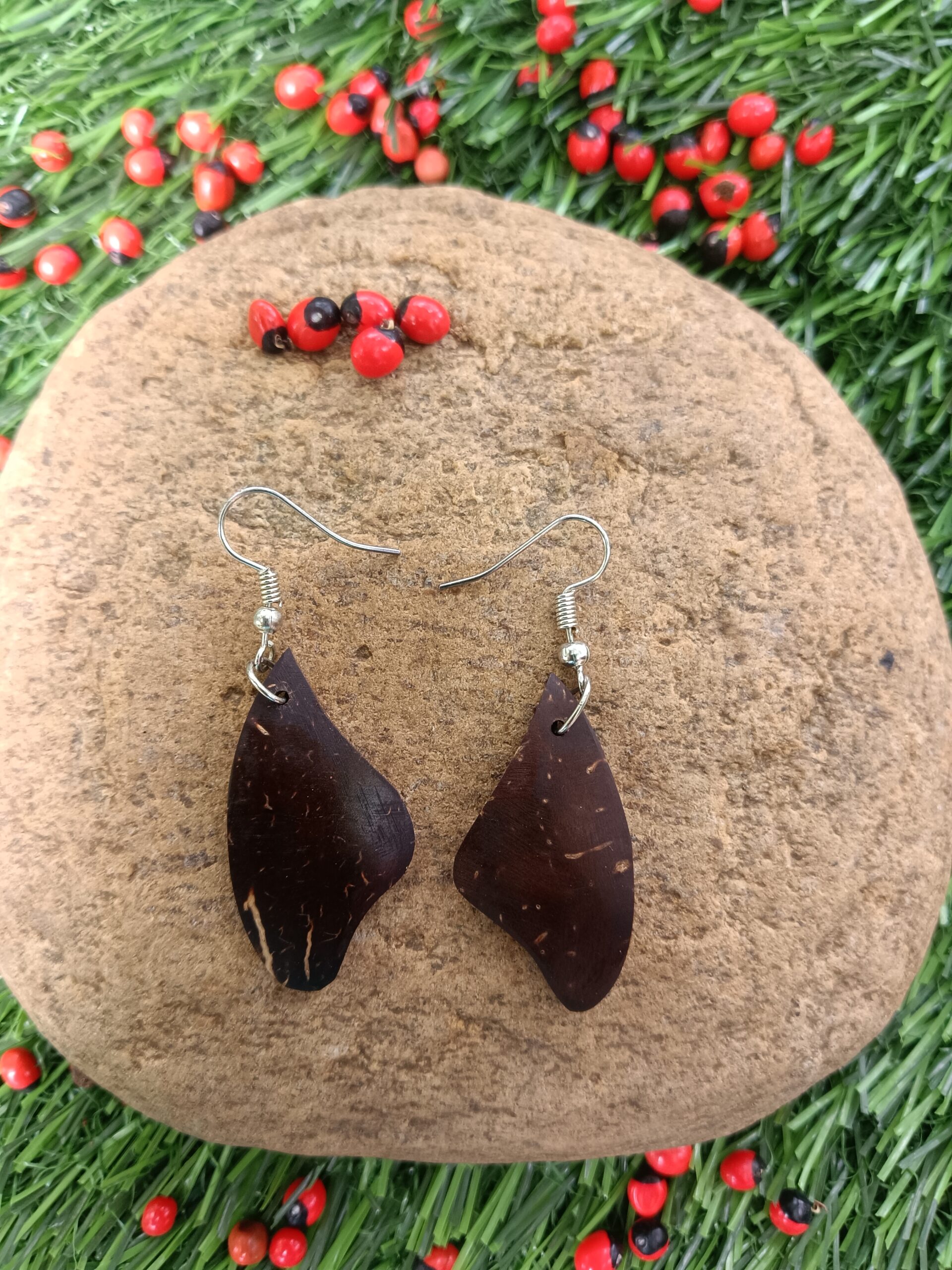 Abstract Curve Ear Ring